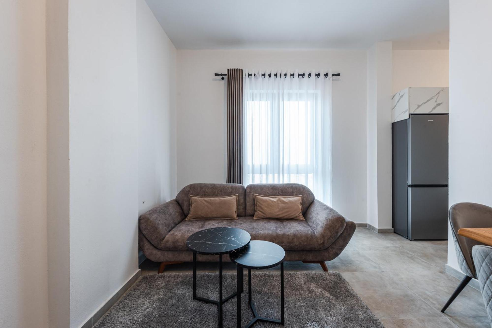 Royal Hill Apartments By Ps Durres Ngoại thất bức ảnh