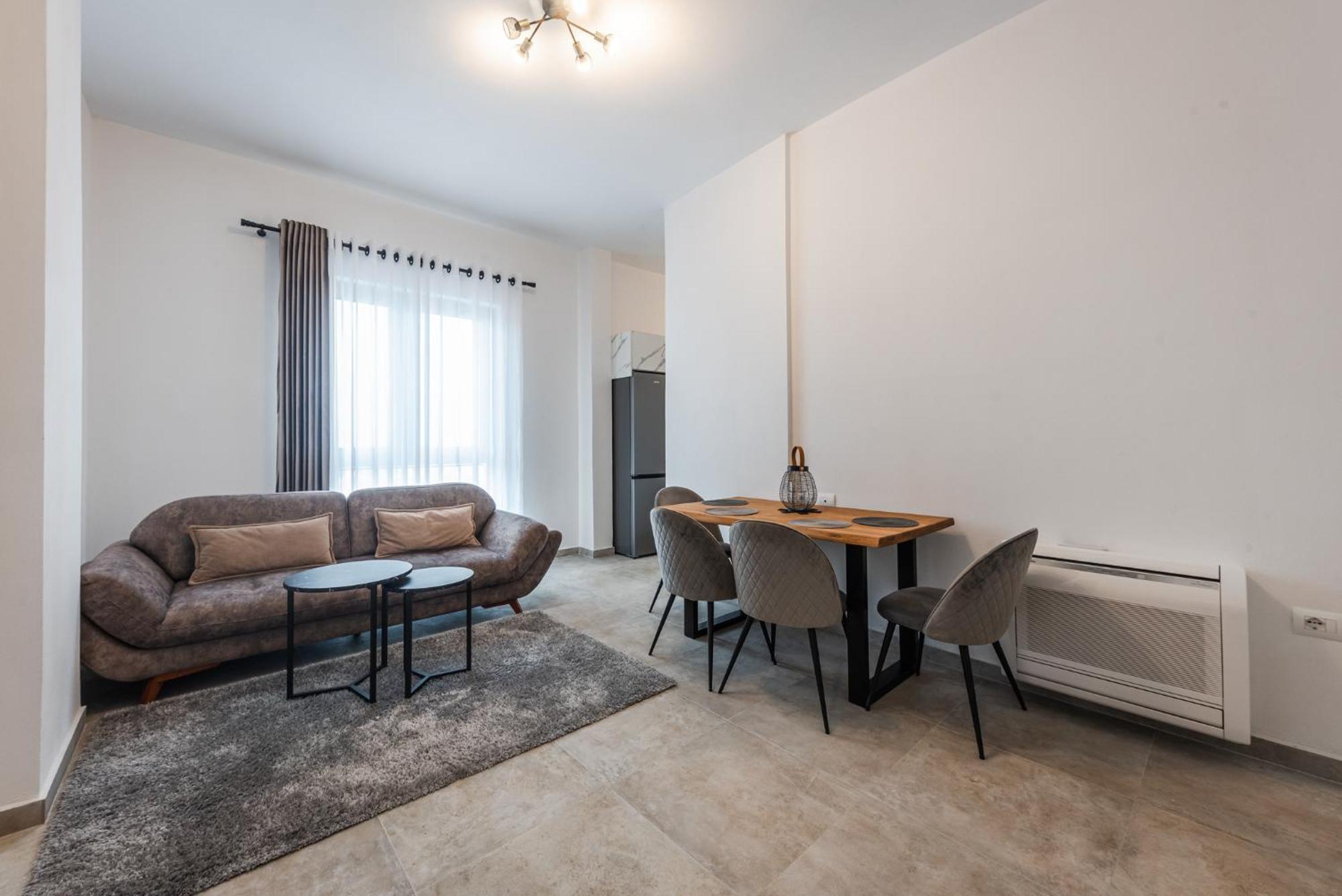 Royal Hill Apartments By Ps Durres Ngoại thất bức ảnh