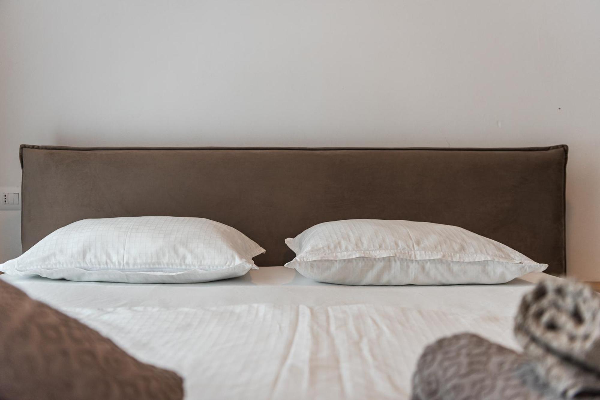 Royal Hill Apartments By Ps Durres Ngoại thất bức ảnh