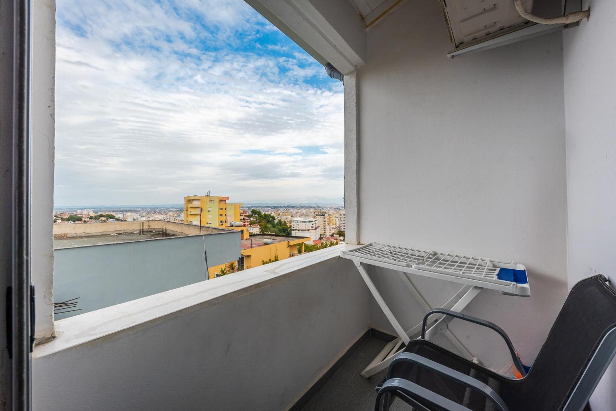 Royal Hill Apartments By Ps Durres Ngoại thất bức ảnh